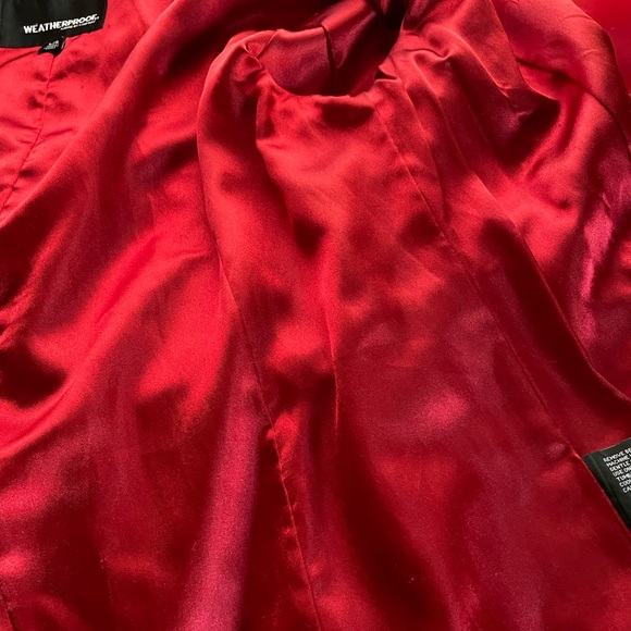 Ladies' red belted lined raincoat/trenchcoat, size L - Picture 16 of 16